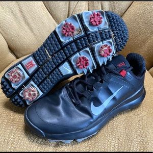 Nike Men’s TW13 Golf Spikes 9